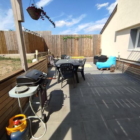 Appartement 100M2, Independant Dans Notre Maison Garennes-sur-Eure Exteriér fotografie