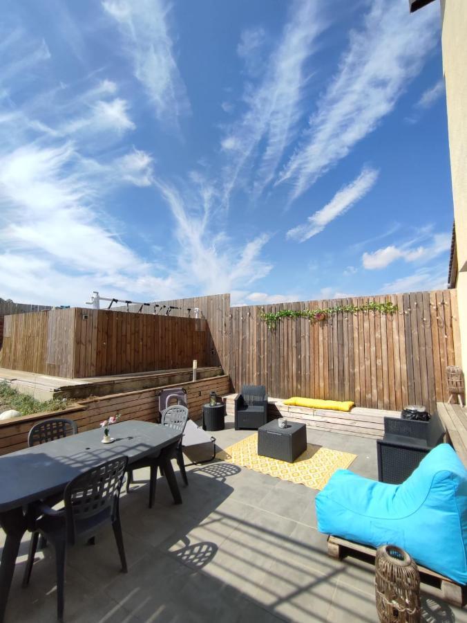 Appartement 100M2, Independant Dans Notre Maison Garennes-sur-Eure Exteriér fotografie