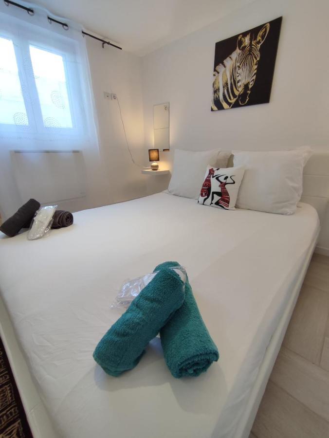 Appartement 100M2, Independant Dans Notre Maison Garennes-sur-Eure Exteriér fotografie
