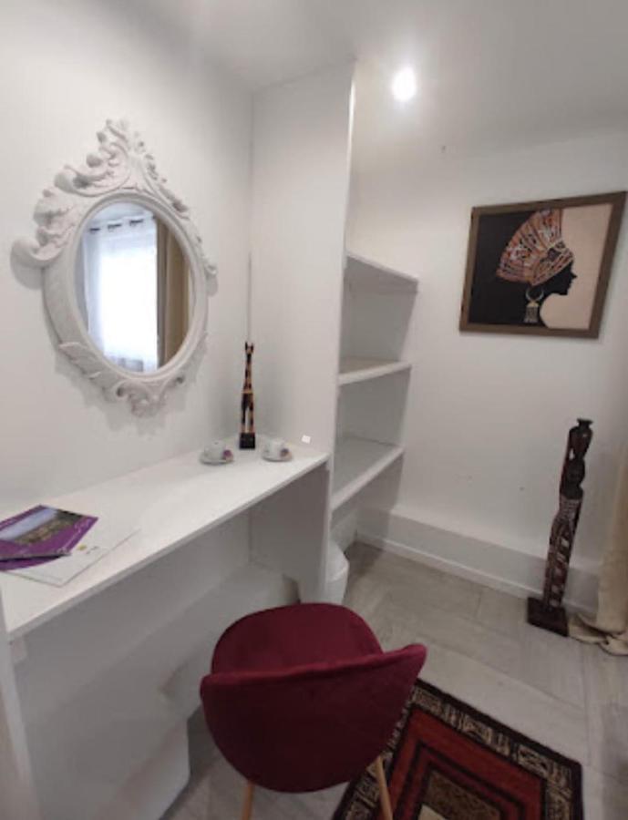 Appartement 100M2, Independant Dans Notre Maison Garennes-sur-Eure Exteriér fotografie