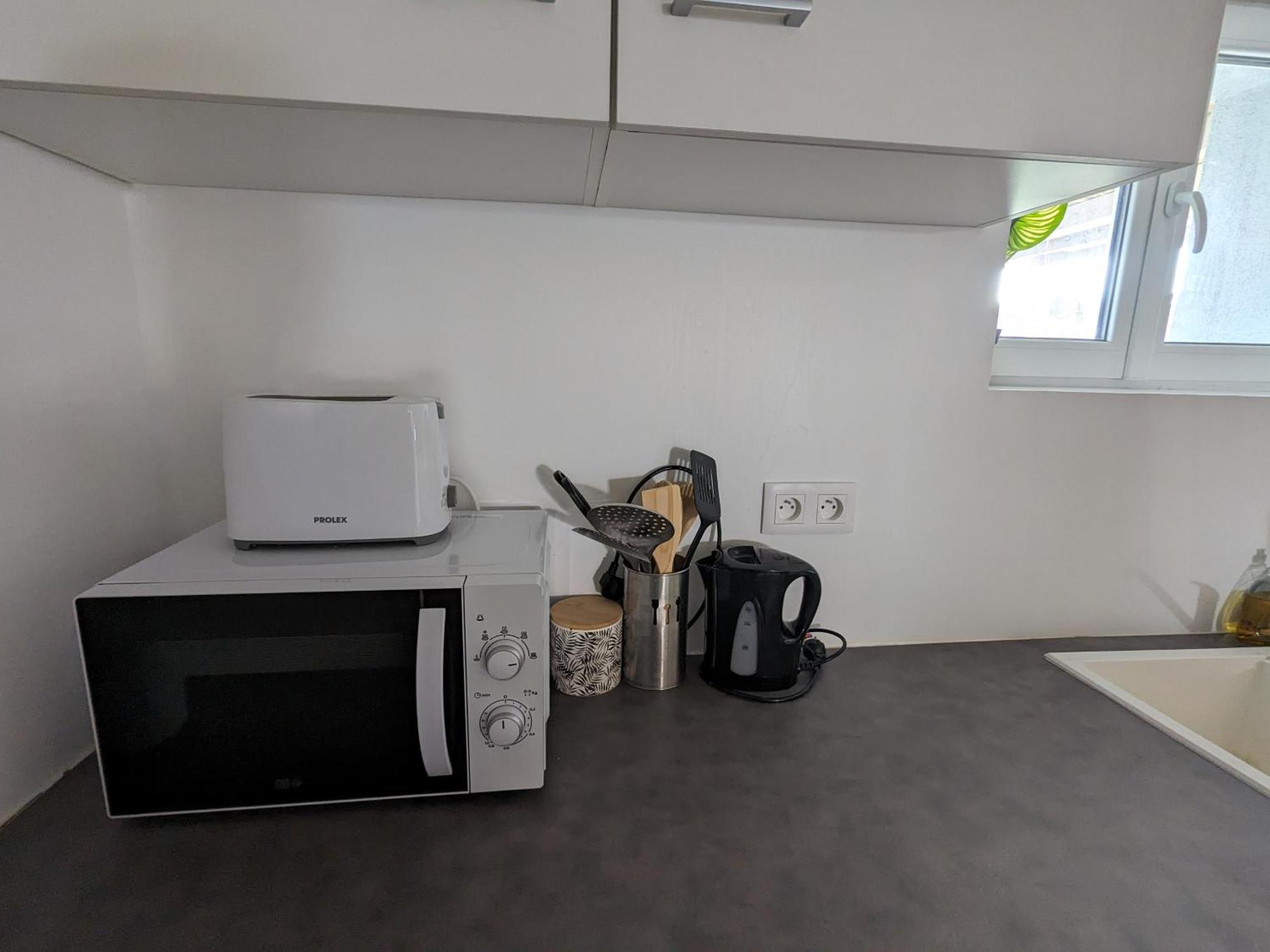 Appartement 100M2, Independant Dans Notre Maison Garennes-sur-Eure Exteriér fotografie